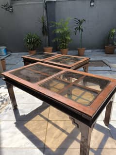 Central Table with two side tables