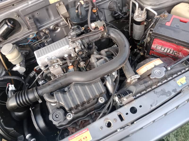 Mehran vxr 2013 iner jenvion outer jenvion  plz read add mention phone 5