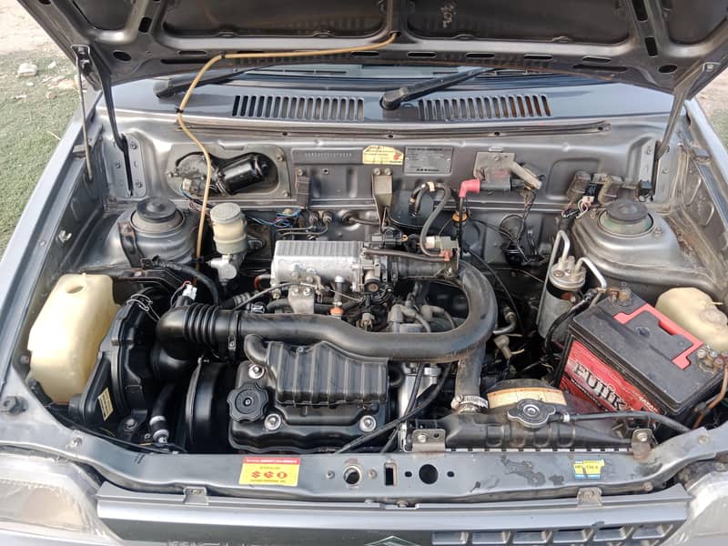 Mehran vxr 2013 iner jenvion outer jenvion  plz read add mention phone 8