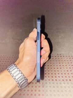 Iphone 12 Mint Condition Paper kit