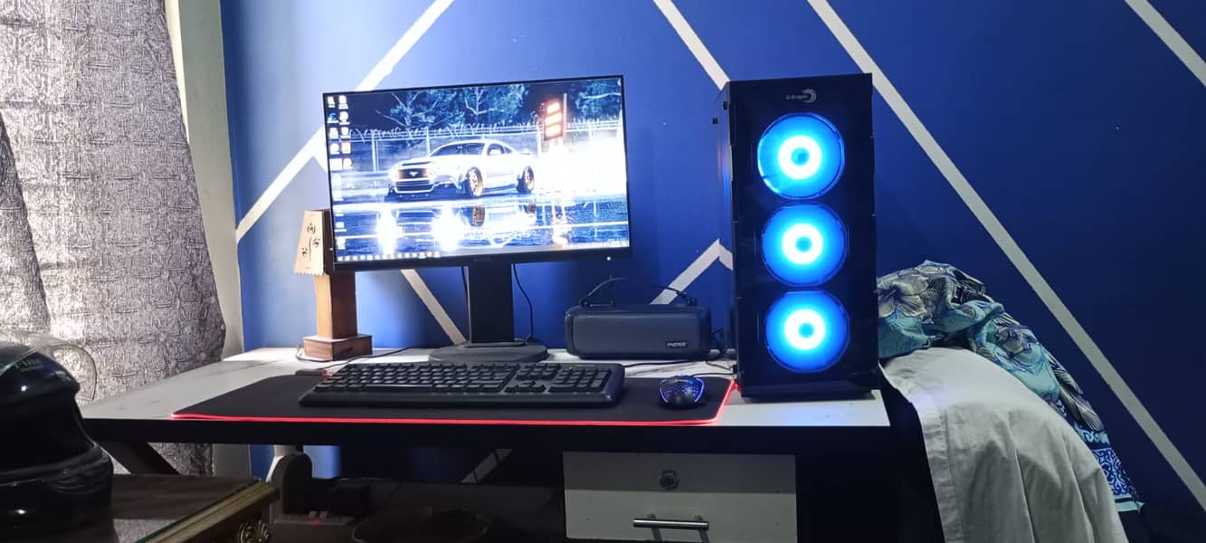 Gaming Computer 10/10 condition 8