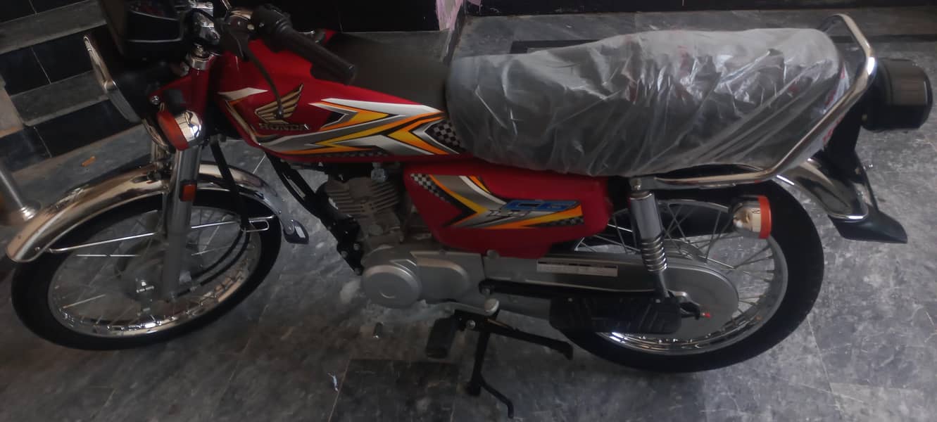 HONDA CG 125 25 MODAL 1324 KM USED 1