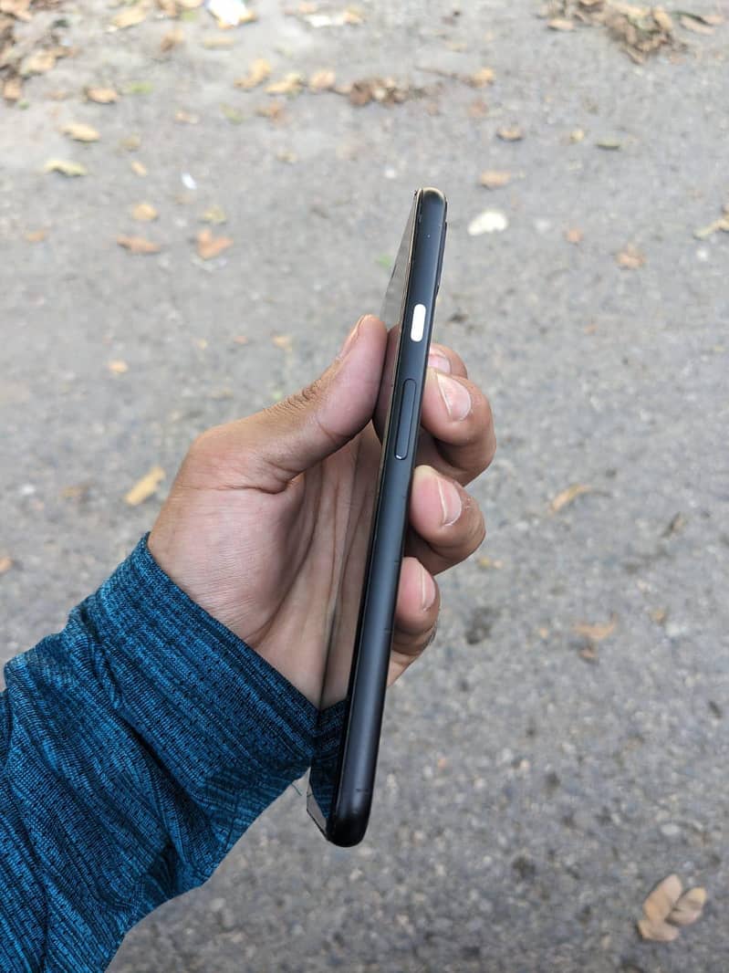 google pixel 4xl in good condition 1