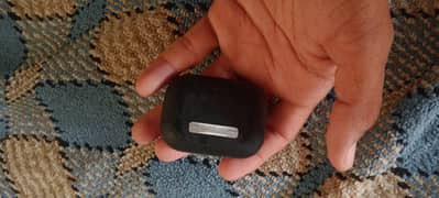 earphones