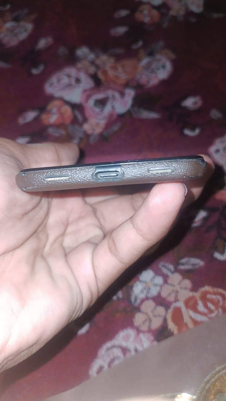 Google pixel 4a 6/128 condition 10/10 not open 3