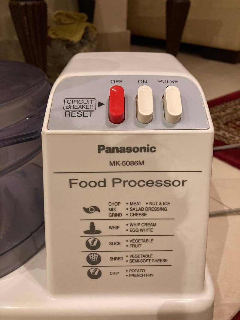 Panasonic Food Processor - with multiple attachments 2