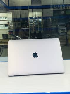 MacBook Pro M1
