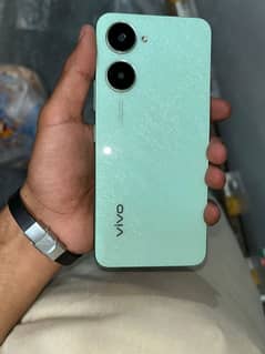 Vivo y03  10/10