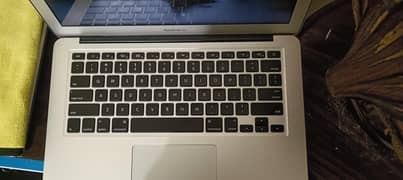 MacBook air 2017 8/512