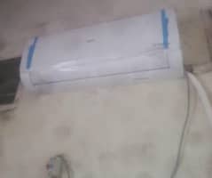 Haier 1 ton inverver ac like brand new