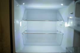 Haier Refrigerator Haier Refrigerator HRF-306 IDB/IDR