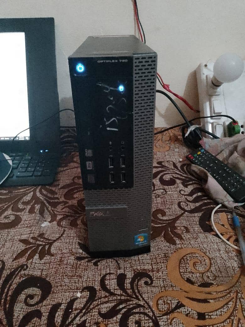 DELL inc model number L240as-00 desktop with mouse and keyboard 2
