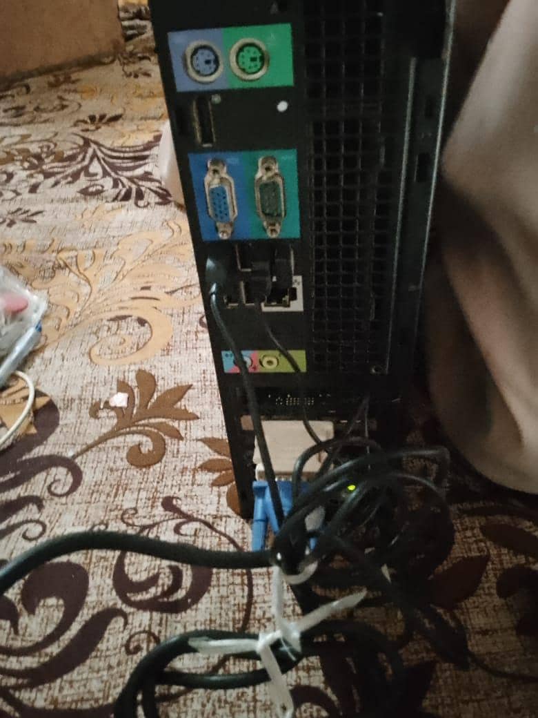 DELL inc model number L240as-00 desktop with mouse and keyboard 7
