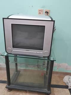 buffer k sath ha volume bht high ha t. v k sath t. v tarly free ha