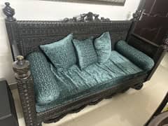 Antique look wooden deewan