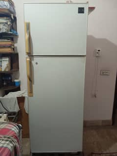 Dawlance fridge freezer