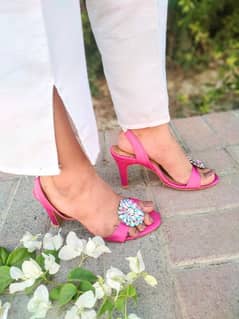 Stylish Women's Synthetic Leather Fancy Block Heels - Pink - 1 Pcs