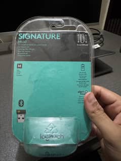 Logitech m650 wireless mouse , gently used