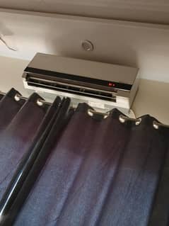 KENWOOD 1.5 SPLIT AWESOME COOLING