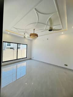 Tile Flooring UPPER PORTION FOR RENT, 10 Marla Beautiful 3 Bedroom UPPER PORTION FOR RENT, Gas Available Good Location This House