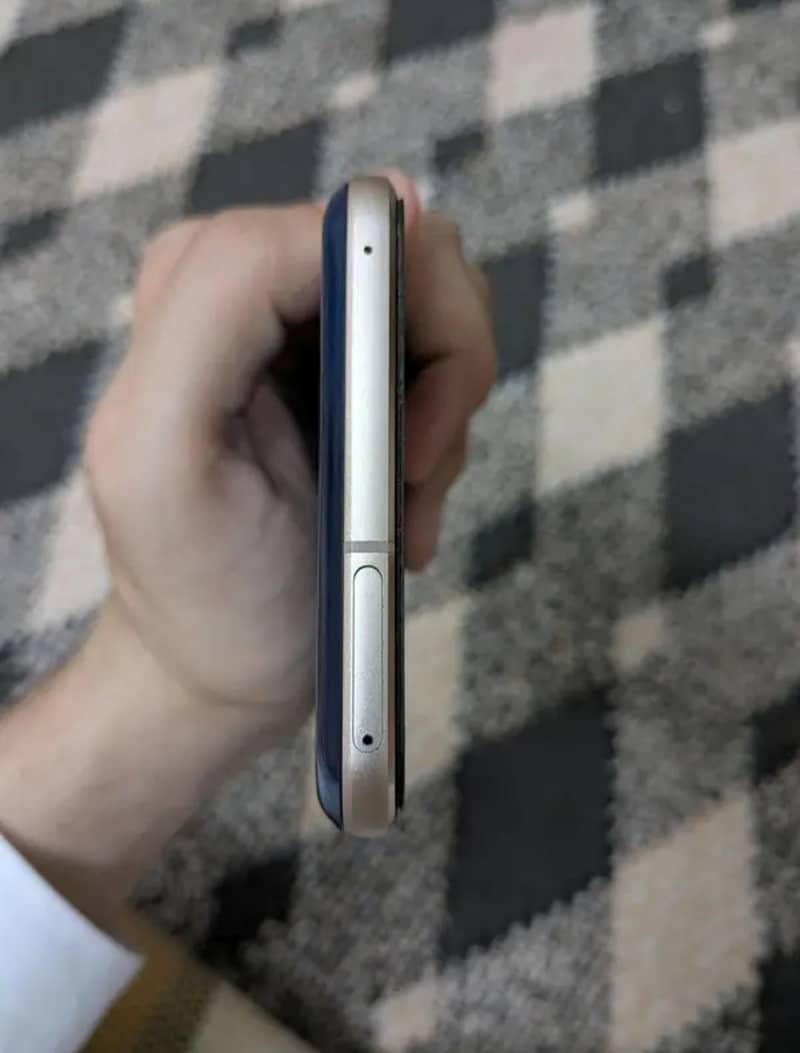  percent accurate, 60fps supported ,10 by 10 not a single scratch on 1