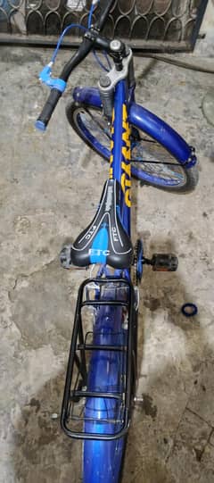 26 inch cycle 3 month use hui hai jisne Leni hai wo rabita kare