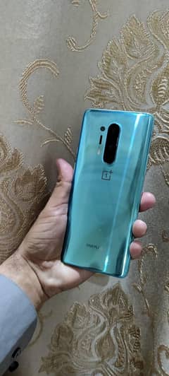 One plus 8 pro 12/256