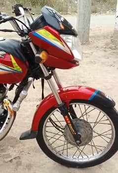 CG 125 DREAM RED COLOR 2017