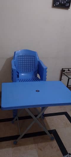 Set of Boss 4  chairs with Table very strong quality