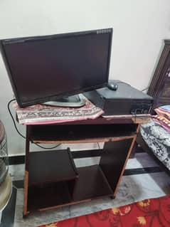 Computer with Computer Table