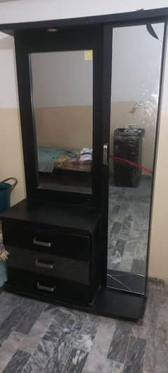 wood Dressing Table