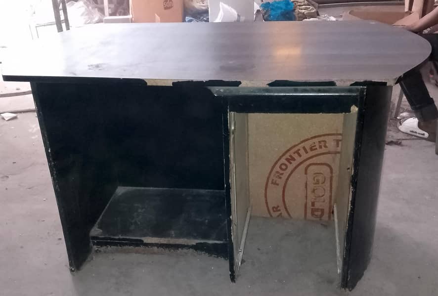 Office Computer Table 4