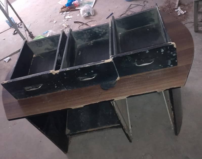 Office Computer Table 7