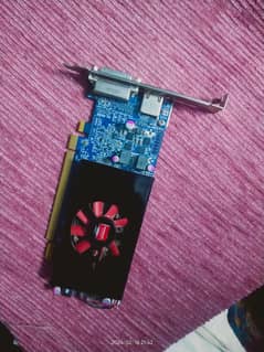 AMD Radeon HD 7570   RAM  1GB  bit 128.  GDDR 5 DX11 GTA 5  smoothly