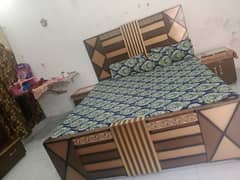 1 Bed & 1 dressing table for sale