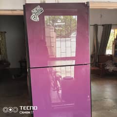 Dawlance Refrigerator/Freezer (Medium size)