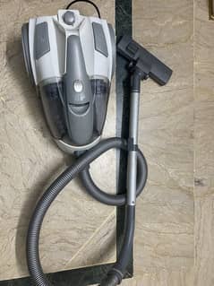 Vacuum cleaner