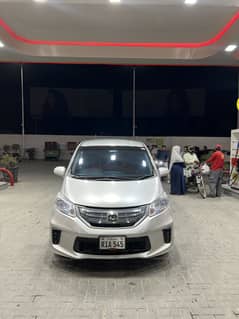 Honda Freed Hybrid