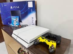 PS4 white color