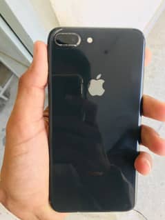 iPhone 8 Plus