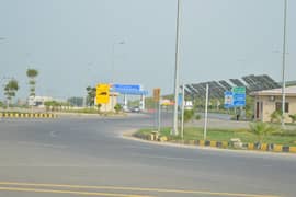 4 KANAL WITH 100 FEET FRONT PLOT FOR SALE AT MAIN PINE AVENEUE ROAD