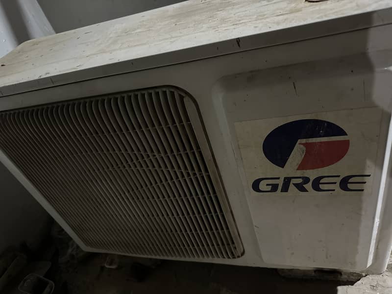 Gree 1 ton AC complete set in working condition 1