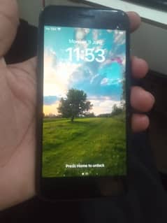 Apple iPhone 8