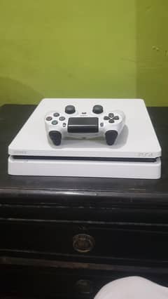 PS4 SLIM 500GB WHITE EDITION