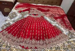 Lehanga for marriage available in just 40k original price 120k