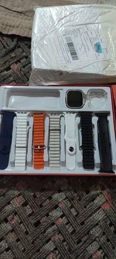 Brand smart watch with 7 straps only 3,500