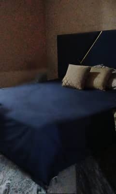 Bed set with side tables and dressing table