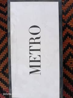 Metro shoes