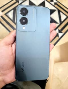 Vivo Y17s 6/128 - 9/10 Condition
