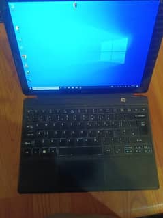 Acer switch Alpha 12 4Gb 80 GB i3 Touch and keyboard minor crack